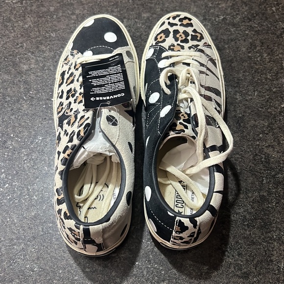 Converse One Star Ox size 10.5 men’s - Picture 3 of 4